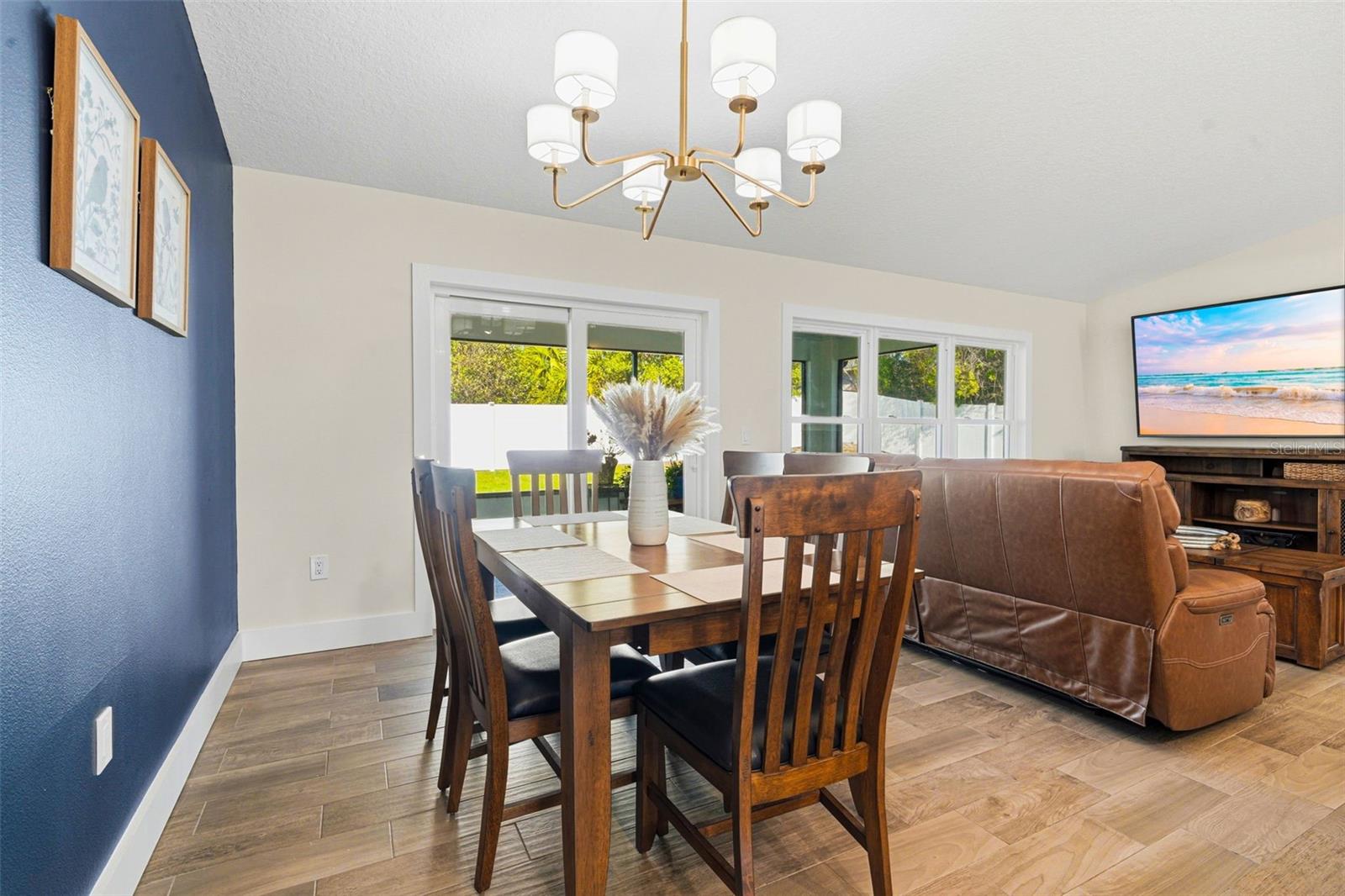 DELTONA LAKES UNIT 08 - Residential