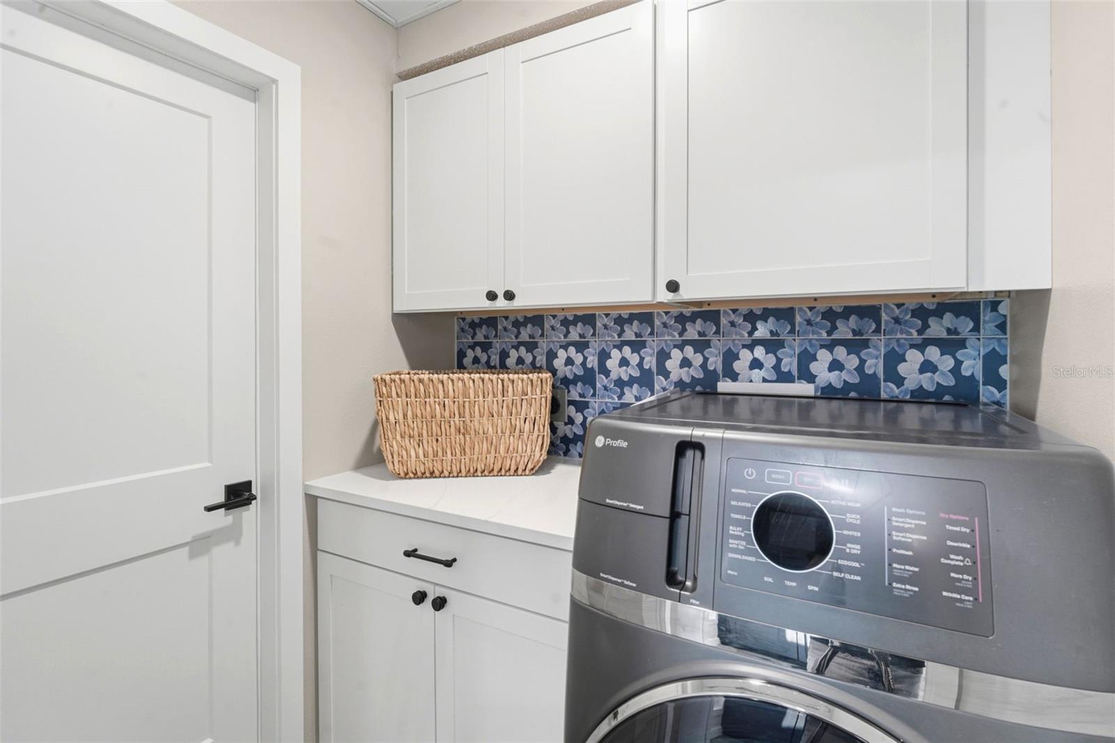 DELTONA LAKES UNIT 08 - Residential