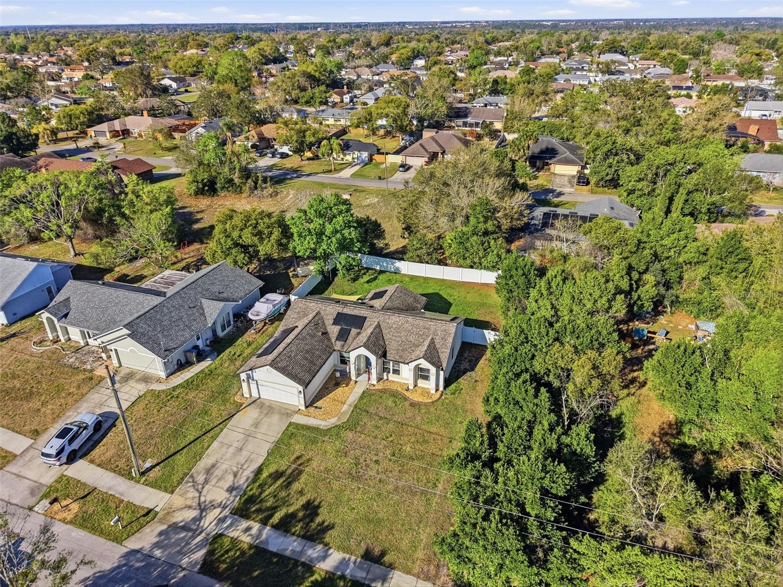 DELTONA LAKES UNIT 08 - Residential