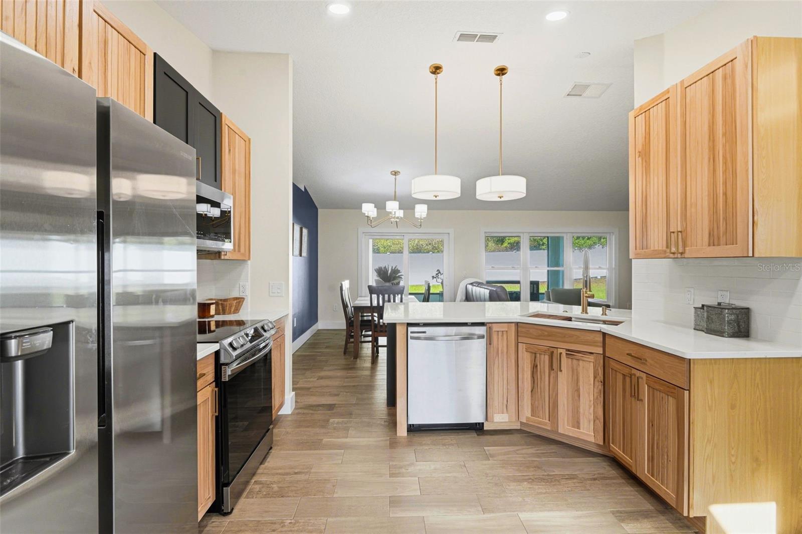 DELTONA LAKES UNIT 08 - Residential