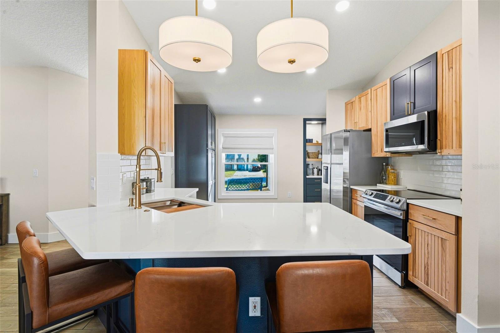 DELTONA LAKES UNIT 08 - Residential