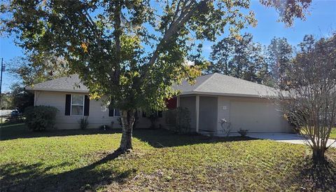 Photo of 35 Pecan Drive Pass, Ocala, FL 34472 (MLS # OM714999)