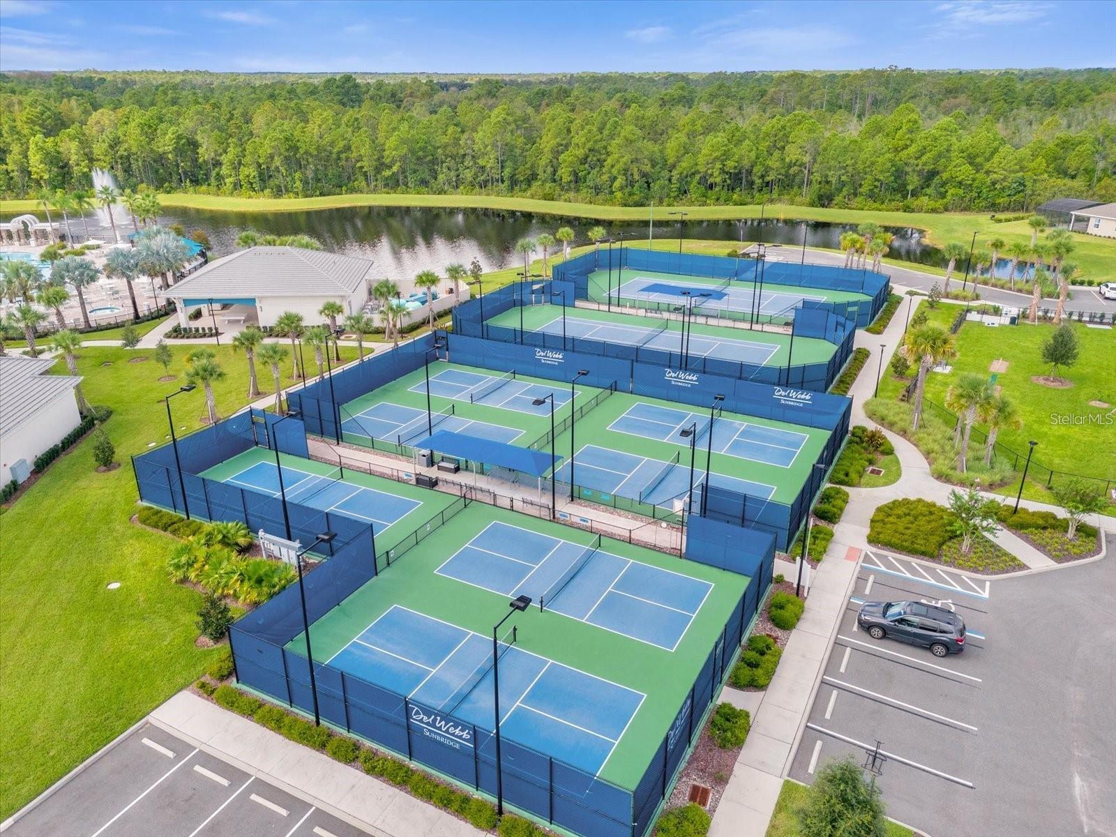 DEL WEBB SUNBRIDGE - Residential