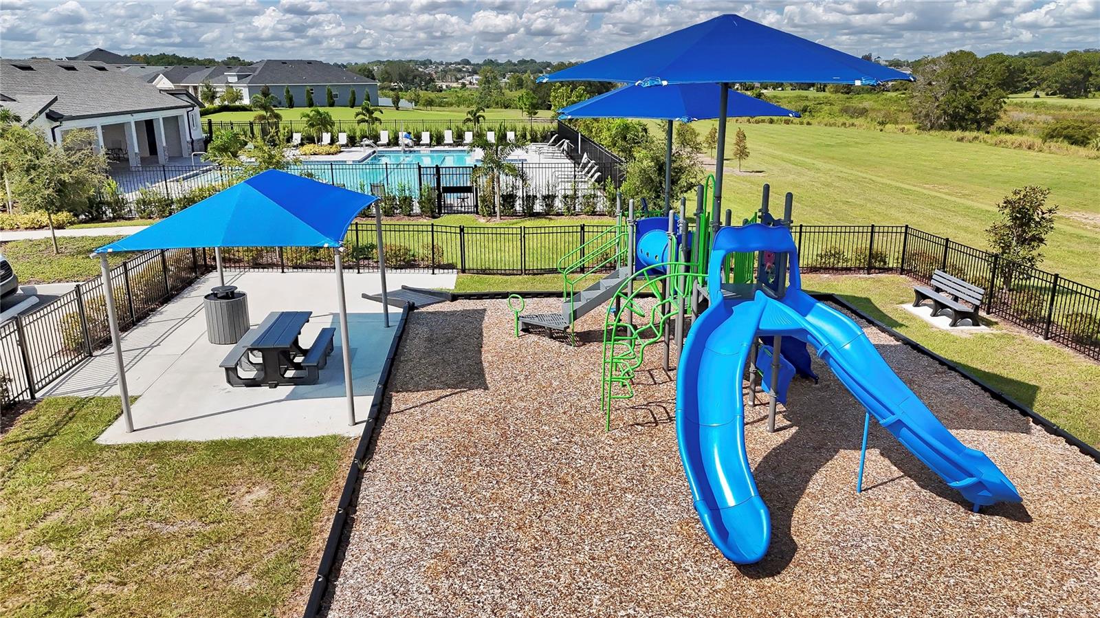 GENEVA LNDGS PH 1 - Residential Lease