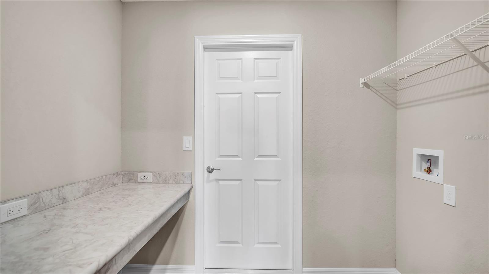 GENEVA LNDGS PH 1 - Residential Lease