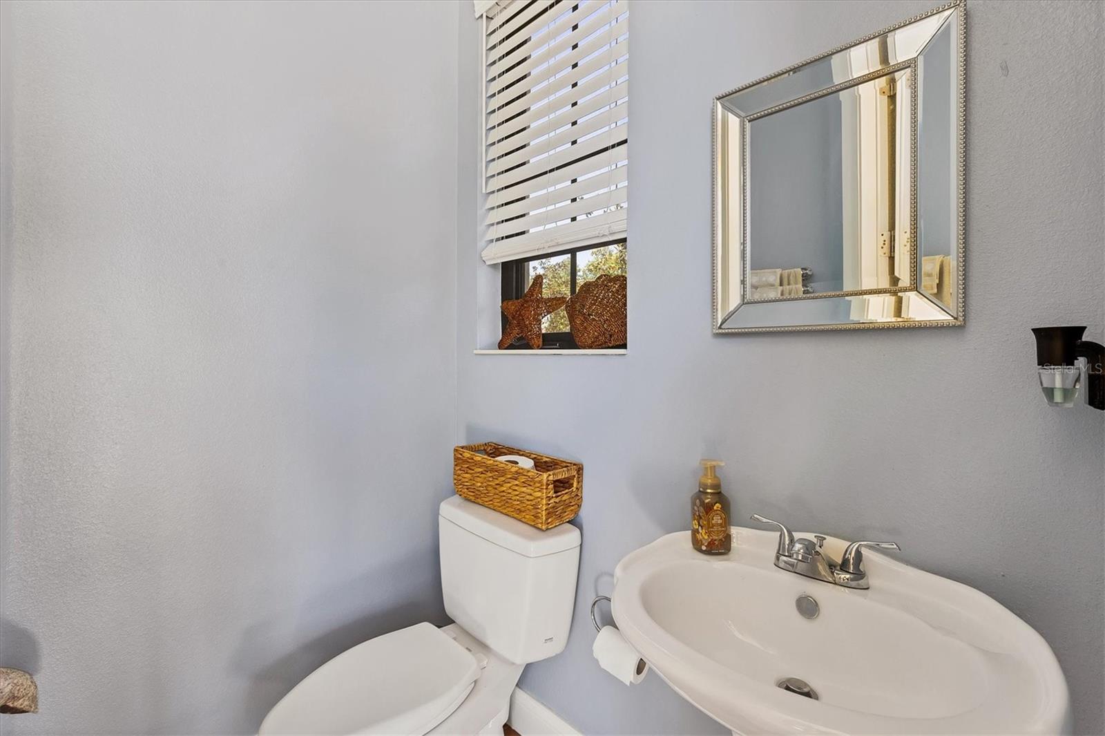 FOUNDERS CLUB - Residential