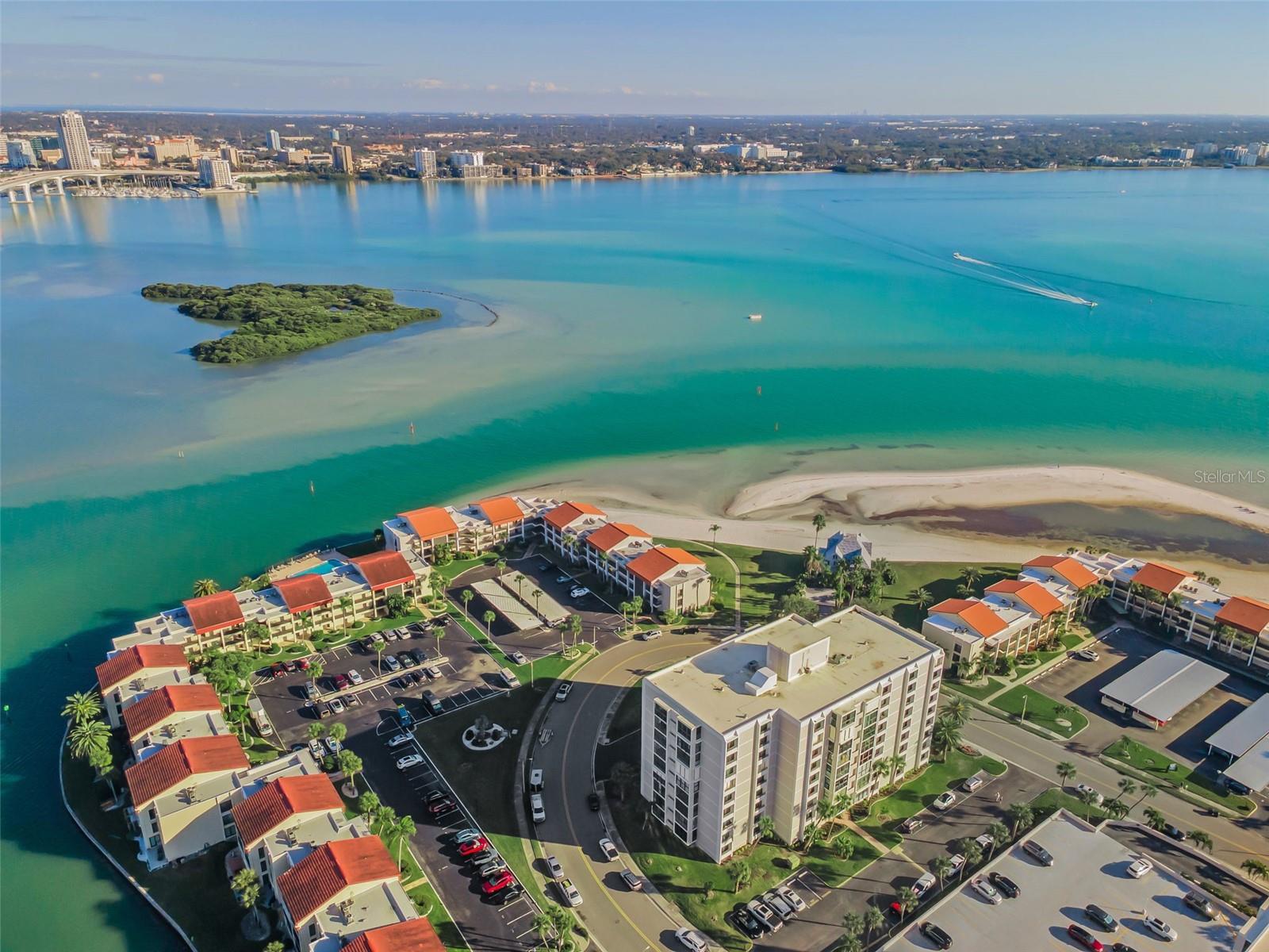 CLEARWATER POINT 7 TENNIS - Residential