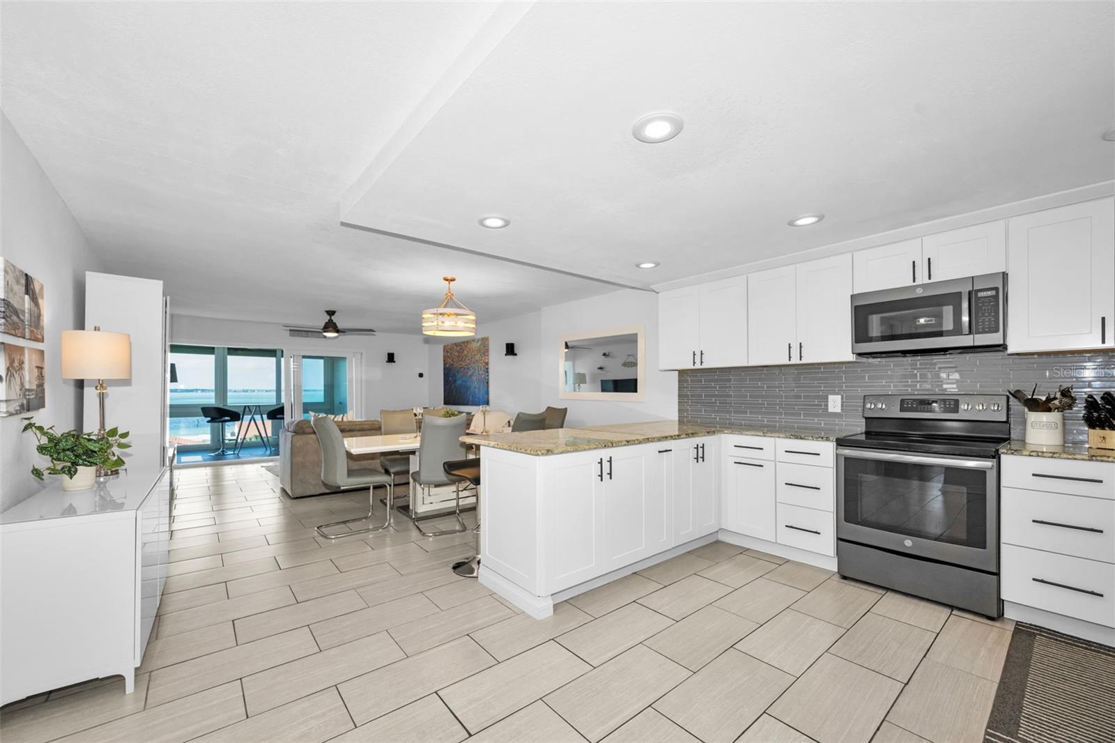 CLEARWATER POINT 7 TENNIS - Residential