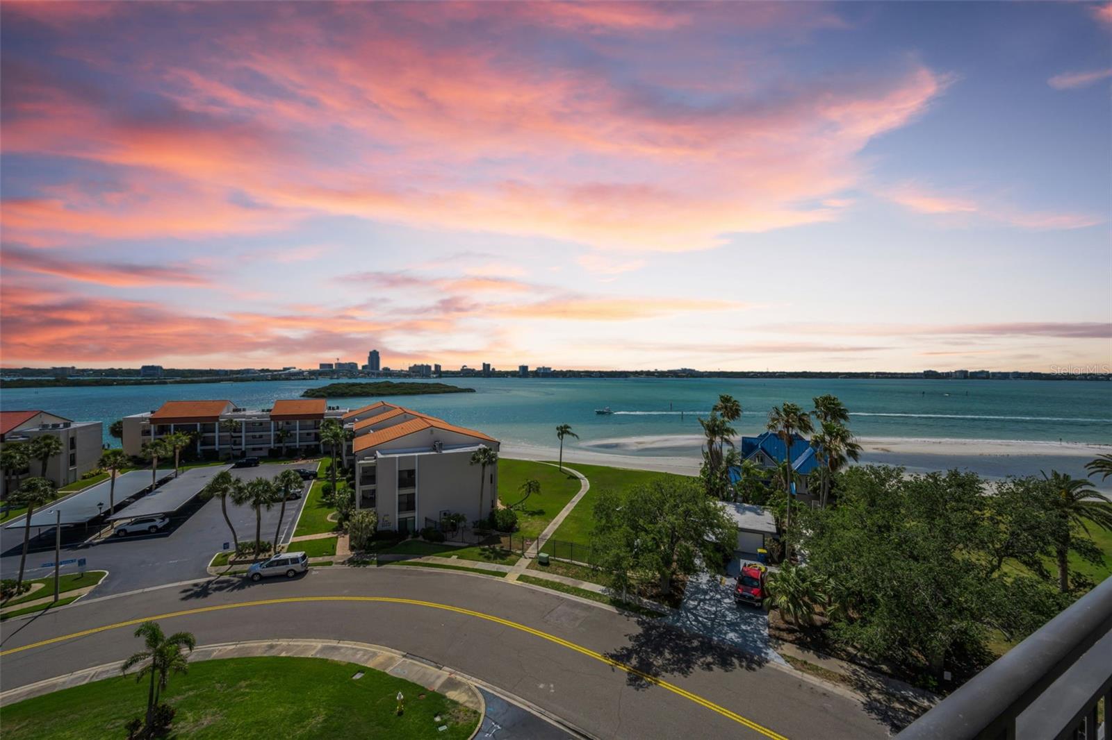 855 BAYWAY BOULEVARD 708