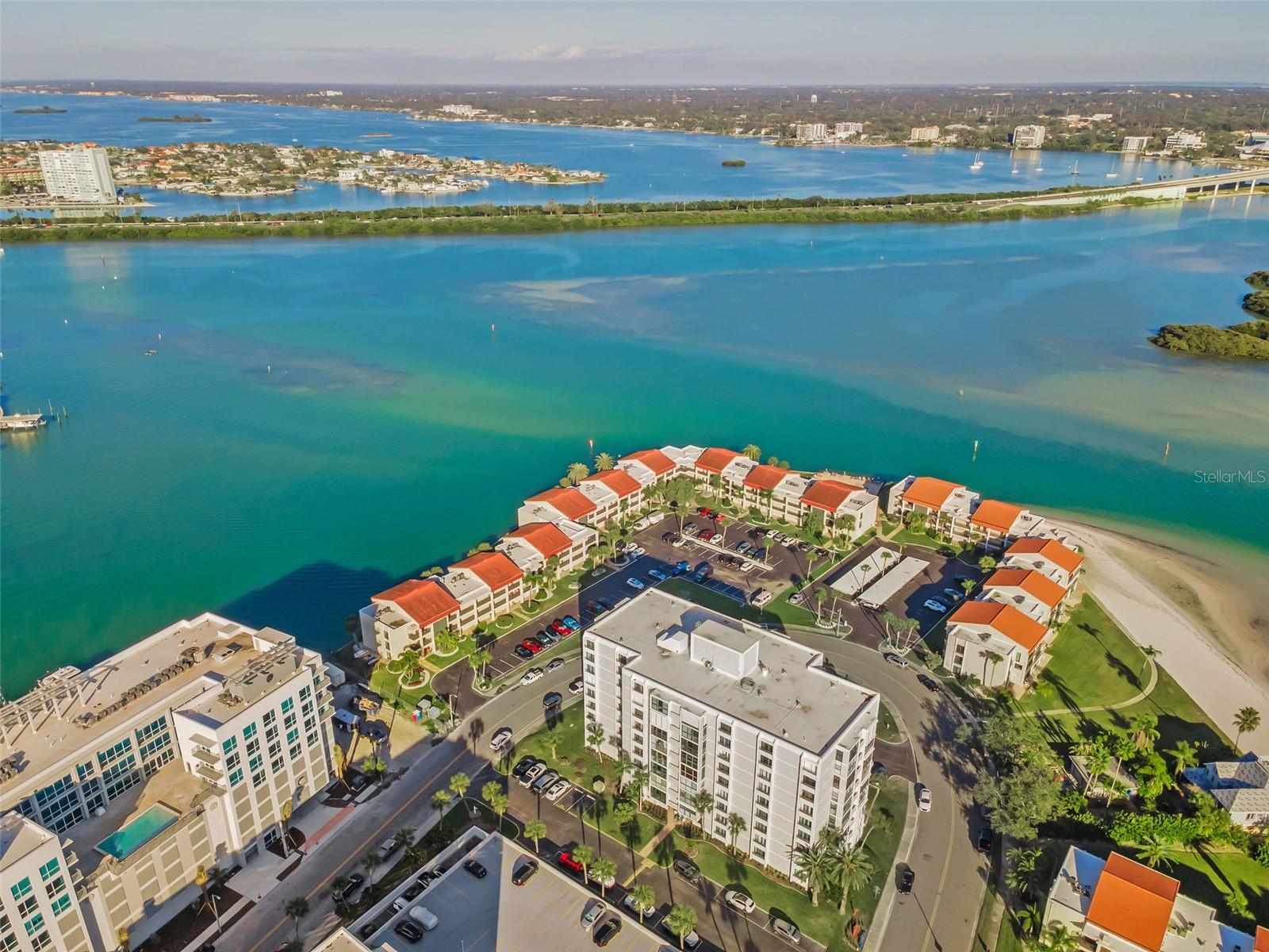 CLEARWATER POINT 7 TENNIS - Residential