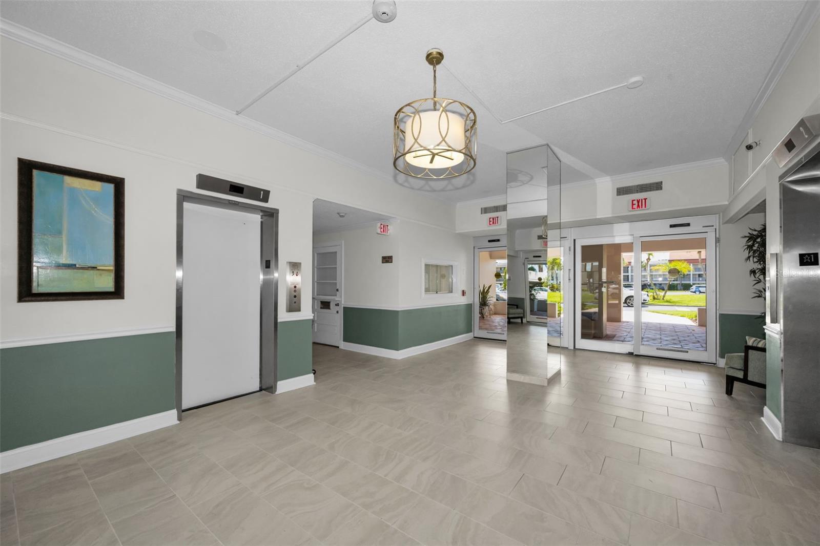 CLEARWATER POINT 7 TENNIS - Residential