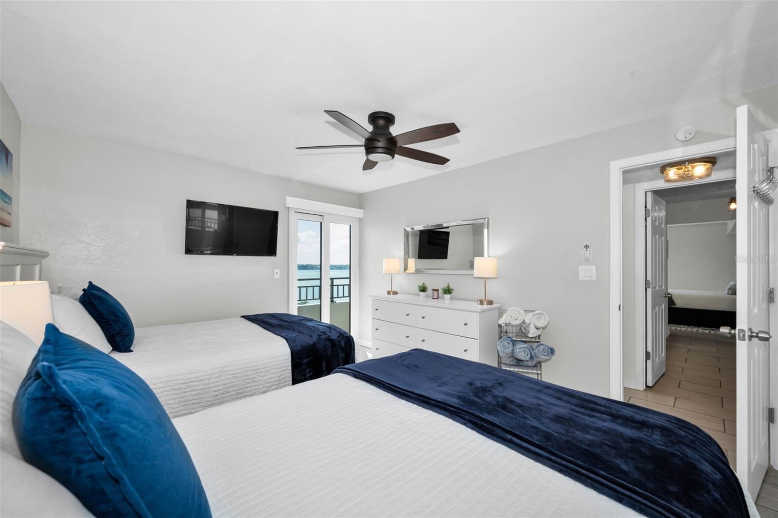CLEARWATER POINT 7 TENNIS - Residential