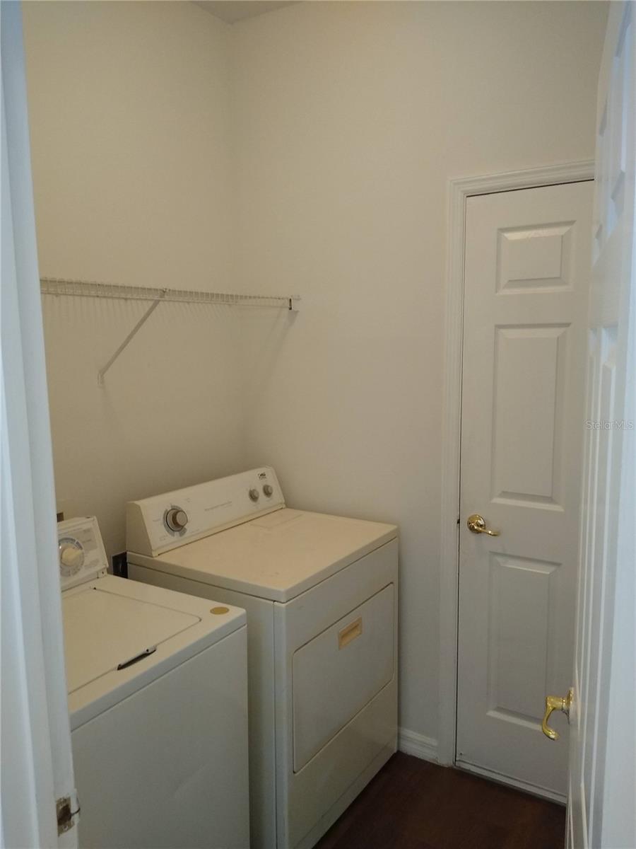 SOMERSET - Residential Lease