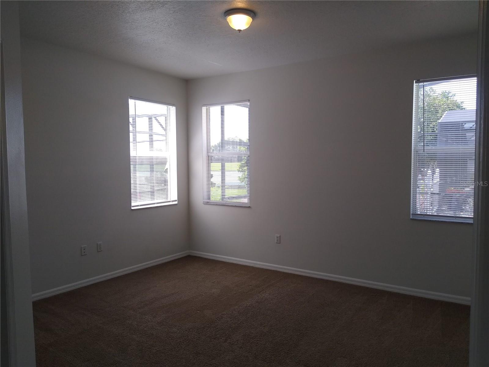 SOMERSET - Residential Lease