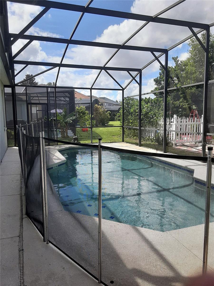 SOMERSET - Residential Lease