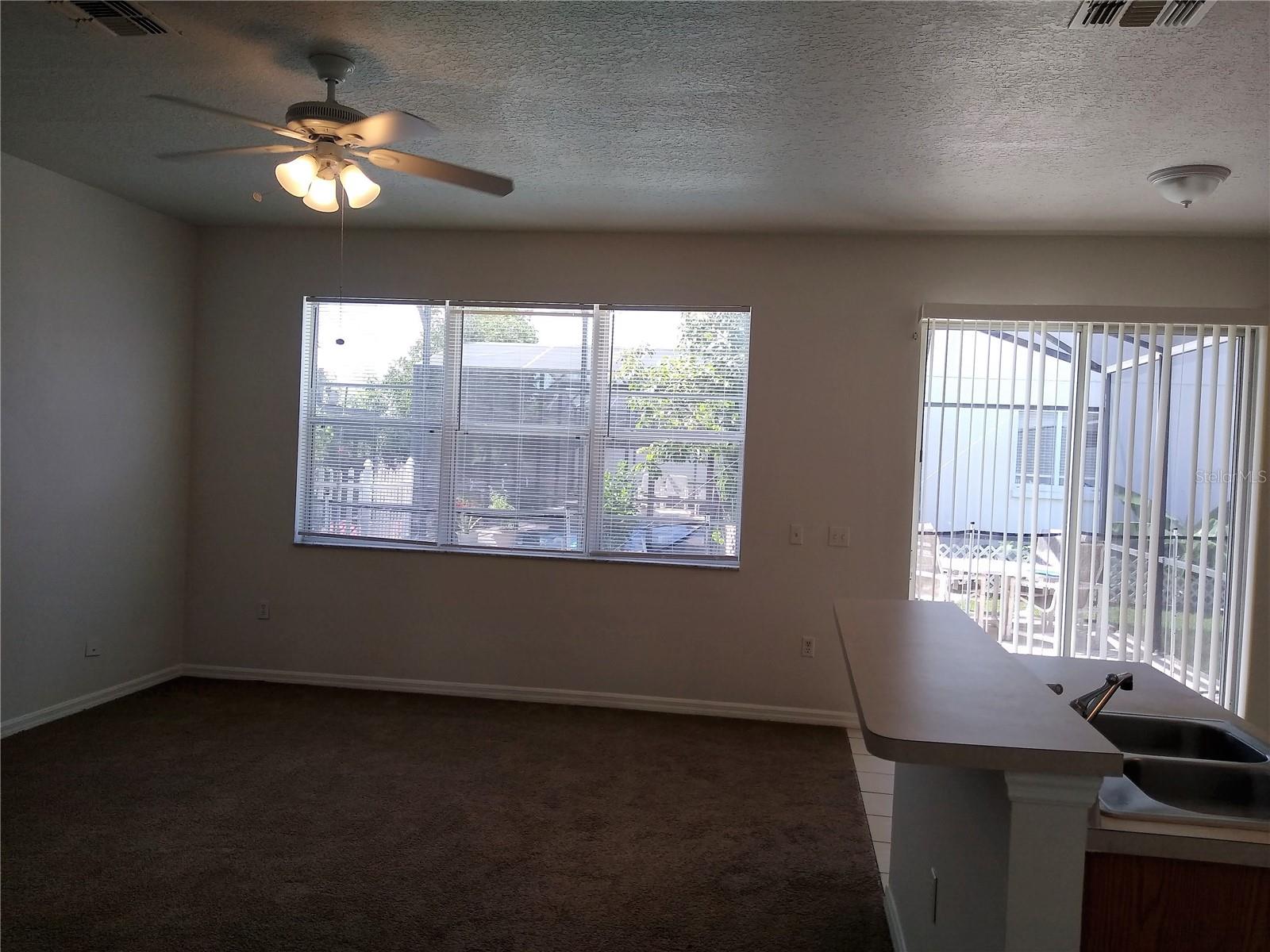 SOMERSET - Residential Lease