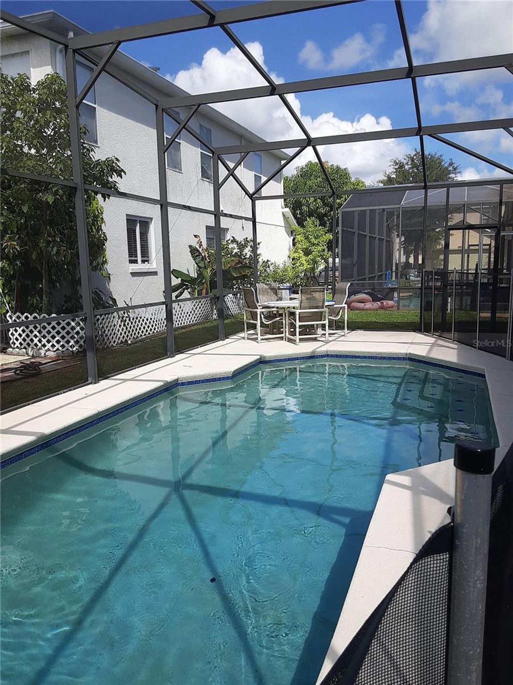 Photo of 1077 Berkeley Drive, Kissimmee, FL 34744 (MLS # S5142061)