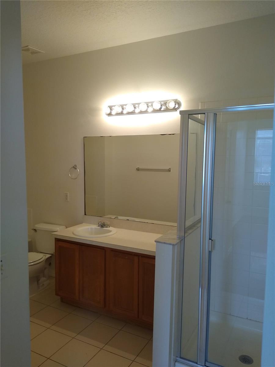 SOMERSET - Residential Lease