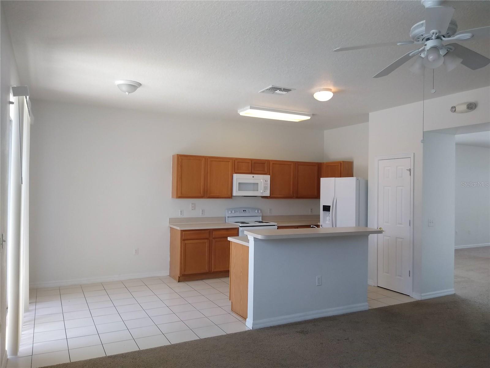 SOMERSET - Residential Lease