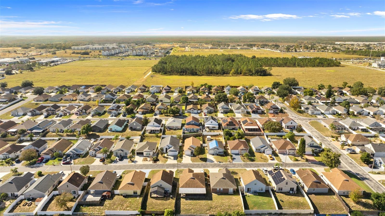 ROYAL RIDGE PH 02 - Residential