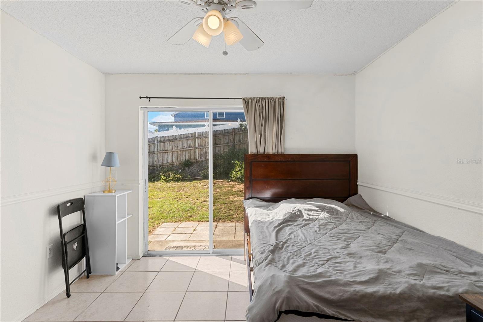 ROYAL RIDGE PH 02 - Residential