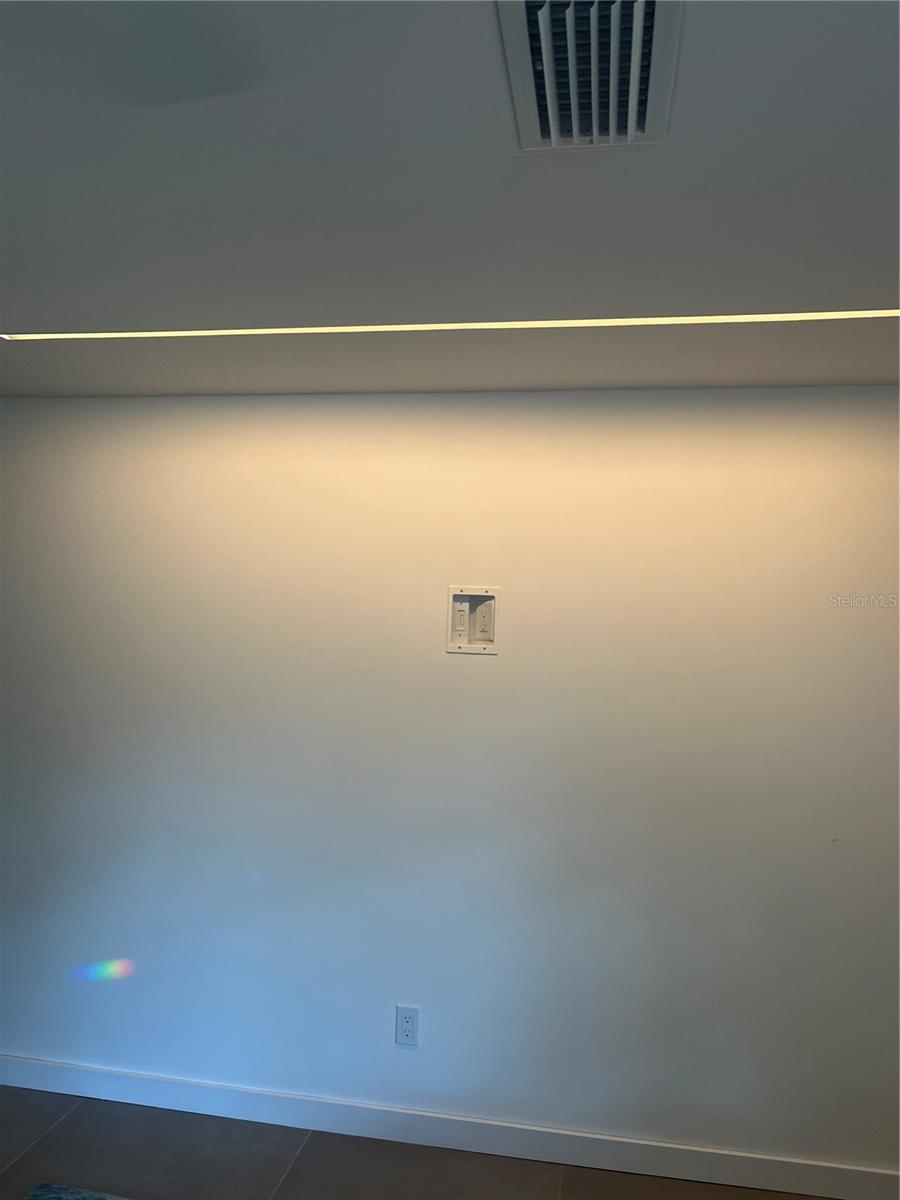 SARASOTA SPGS - Residential