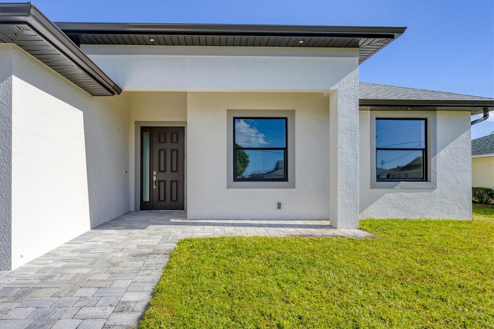 PEBBLE BEACH - Residential