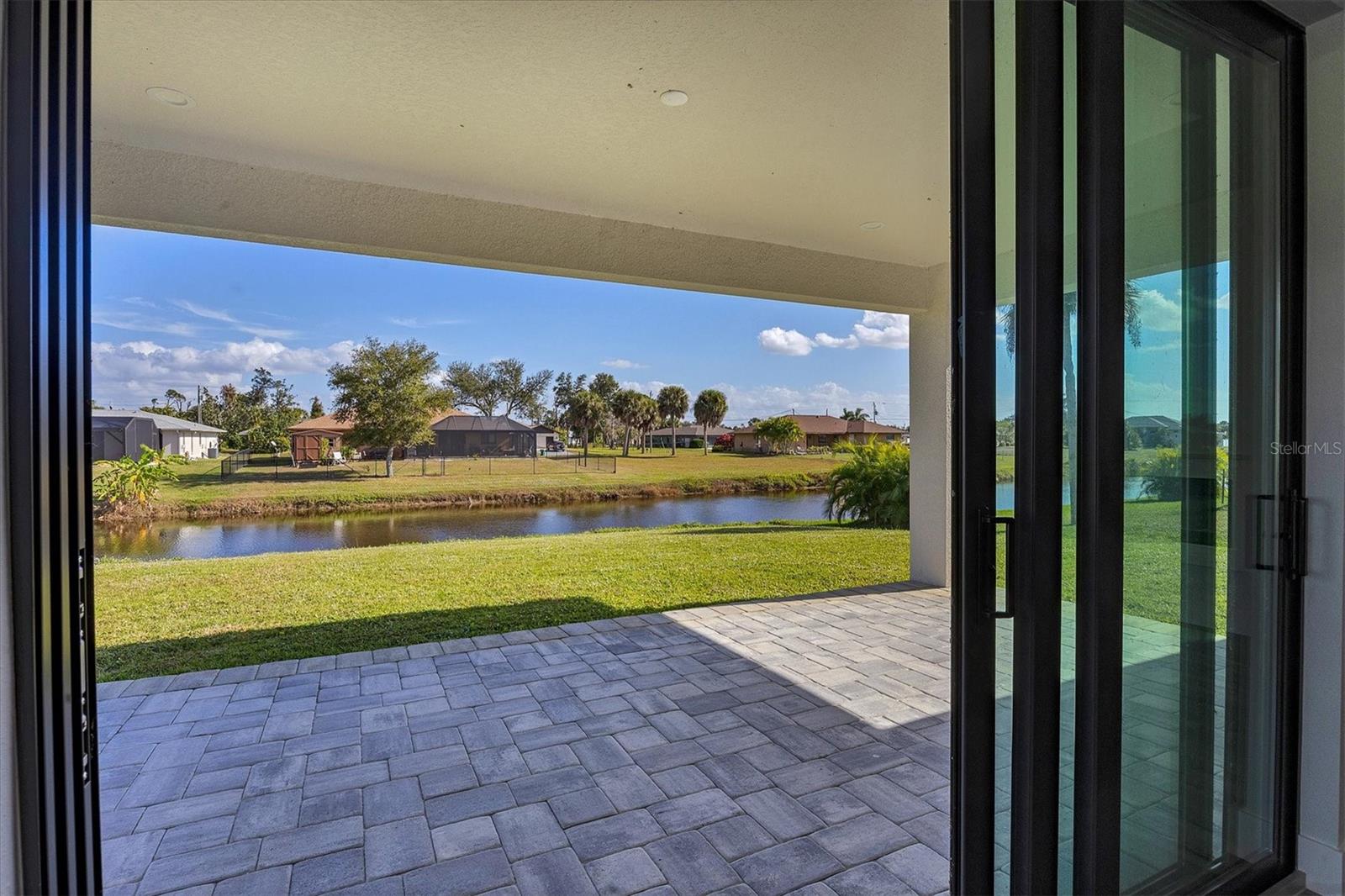 PEBBLE BEACH - Residential