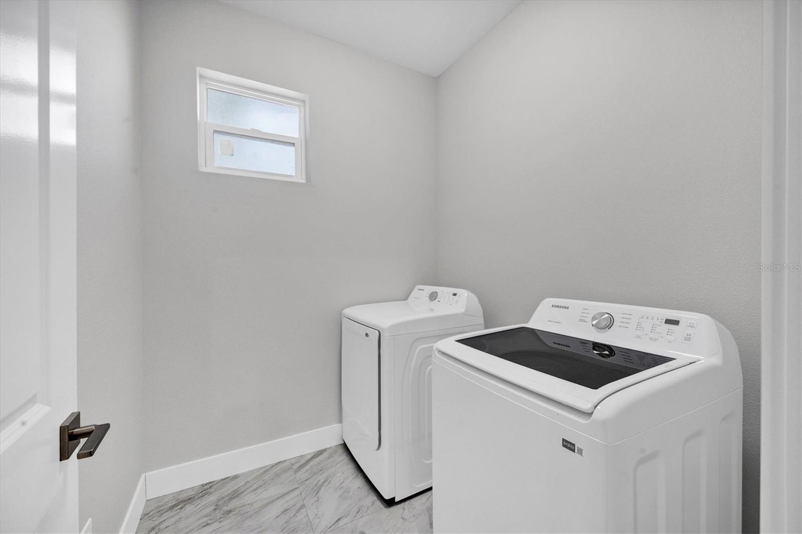 PEBBLE BEACH - Residential