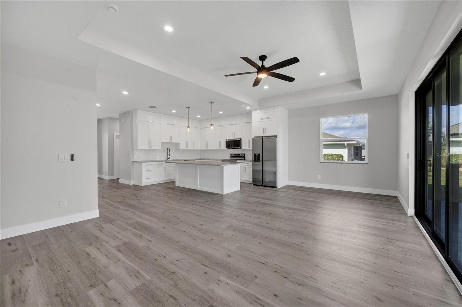 PEBBLE BEACH - Residential