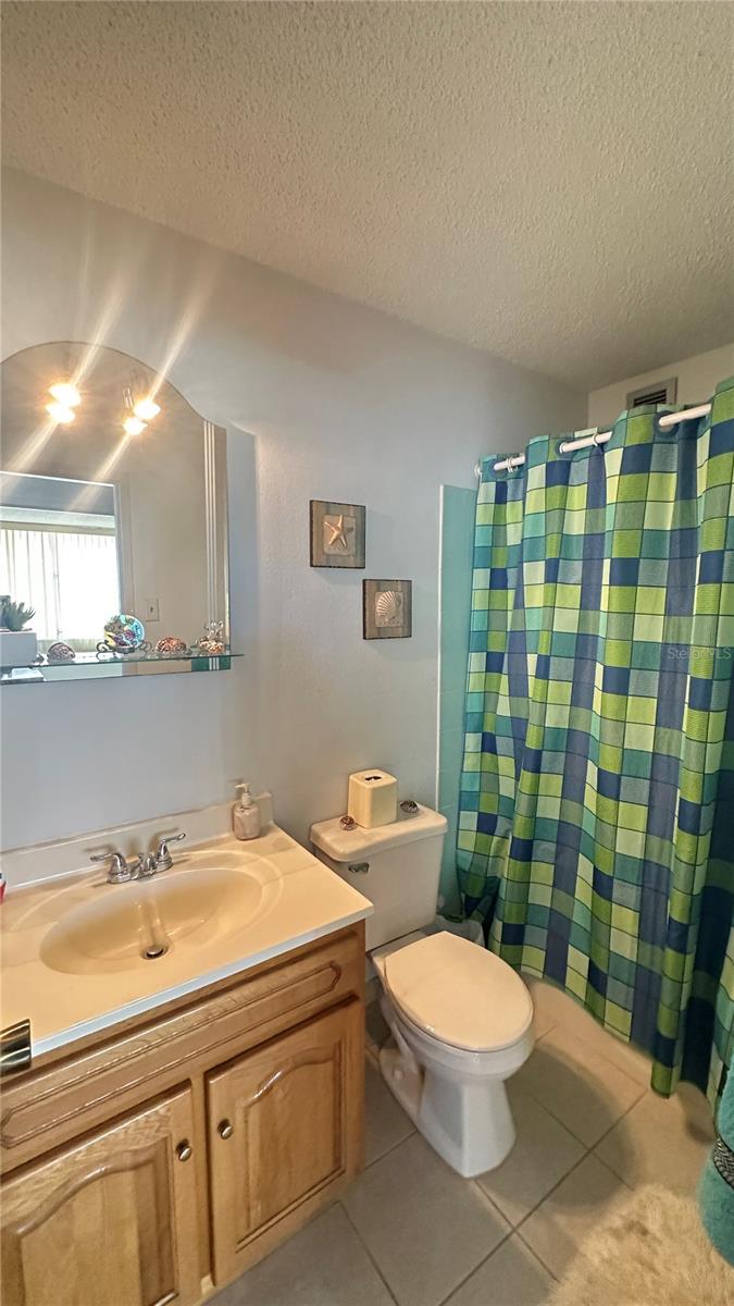 COND DOS MARINAS II - Residential