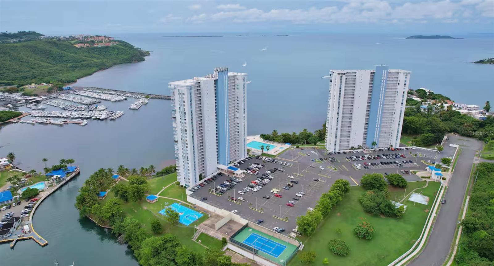 Enjoy one of the most spectacular views in Puerto Rico with a maintenance fee of just $111.04. One bedroom - one bath located near marinas, restaurants, and the stunning Seven Seas Beach, this apartment is ideal for easy access to Icacos and Palomino Islands—just a short walk to the catamarans. It offers breathtaking views of the ocean and El Conquistador Hotel. Short term rental allowed.
Condo amenities include an Olympic-sized pool, tennis and basketball courts, a playground with gazebos, visitor parking, and two parking spaces for the owner. HOA fee is $111.04 monthly, insurance is $2,765.95 year, and property tax (CRIM) is $678 year. A qualification letter and/or proof of funds is required to schedule a visit. Not subject to appraisal.