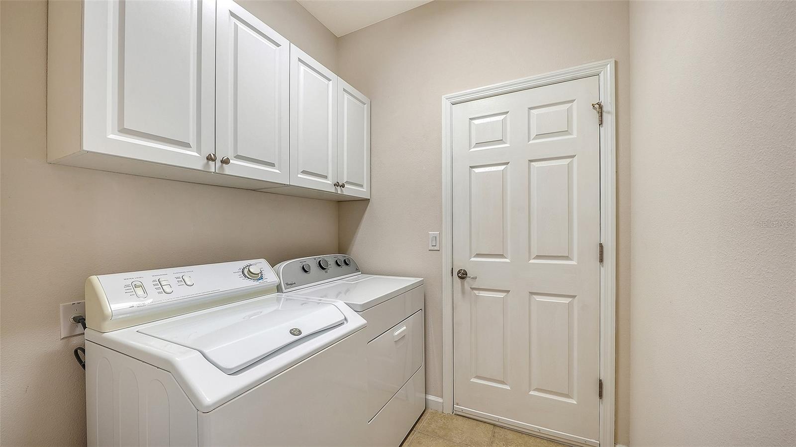 VENETIAN FALLS PH 1 - Residential