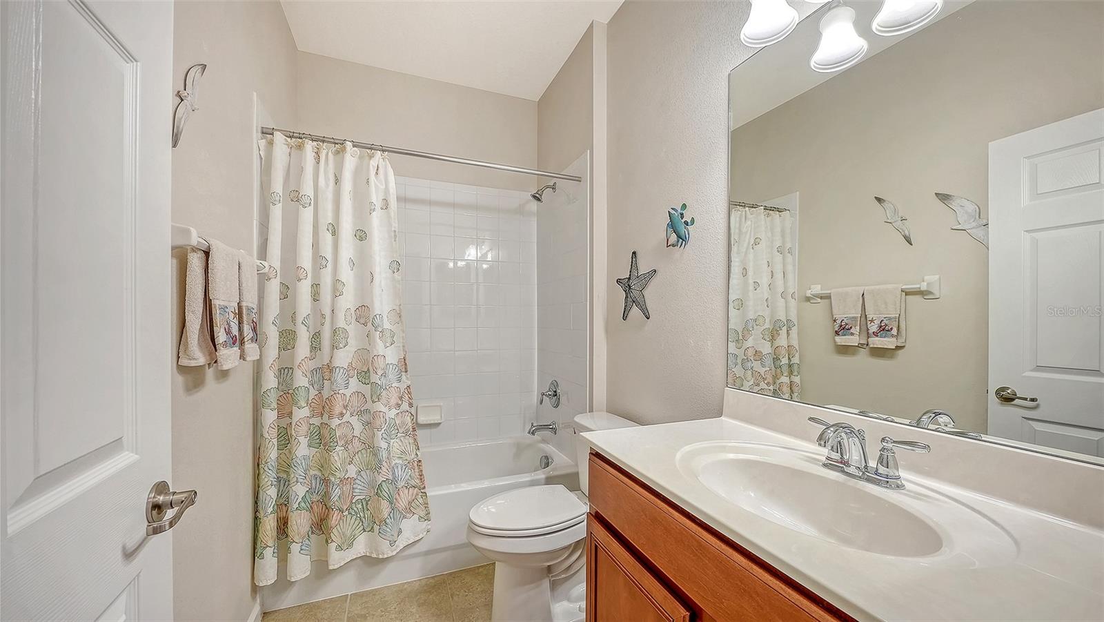 VENETIAN FALLS PH 1 - Residential