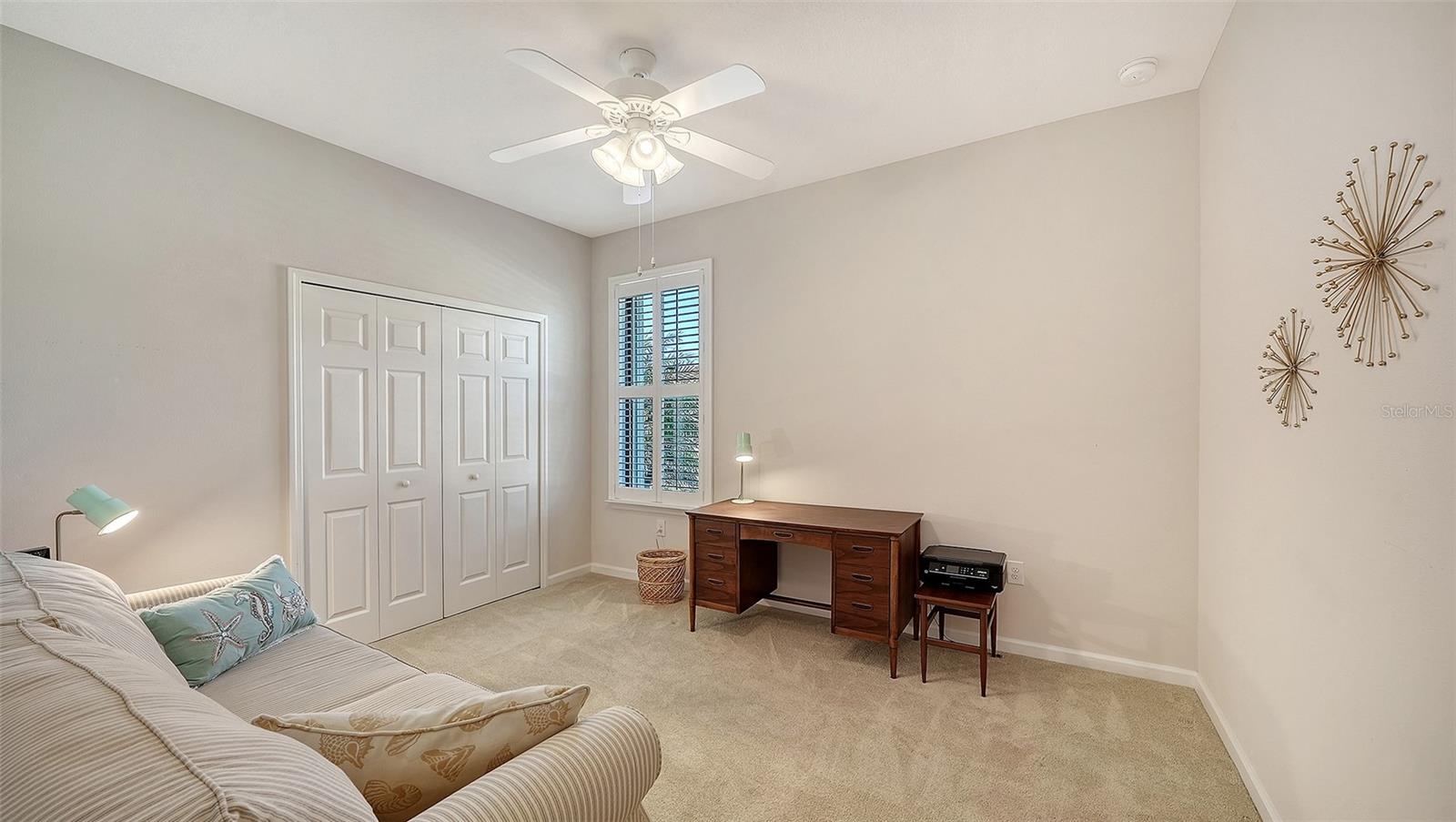 VENETIAN FALLS PH 1 - Residential