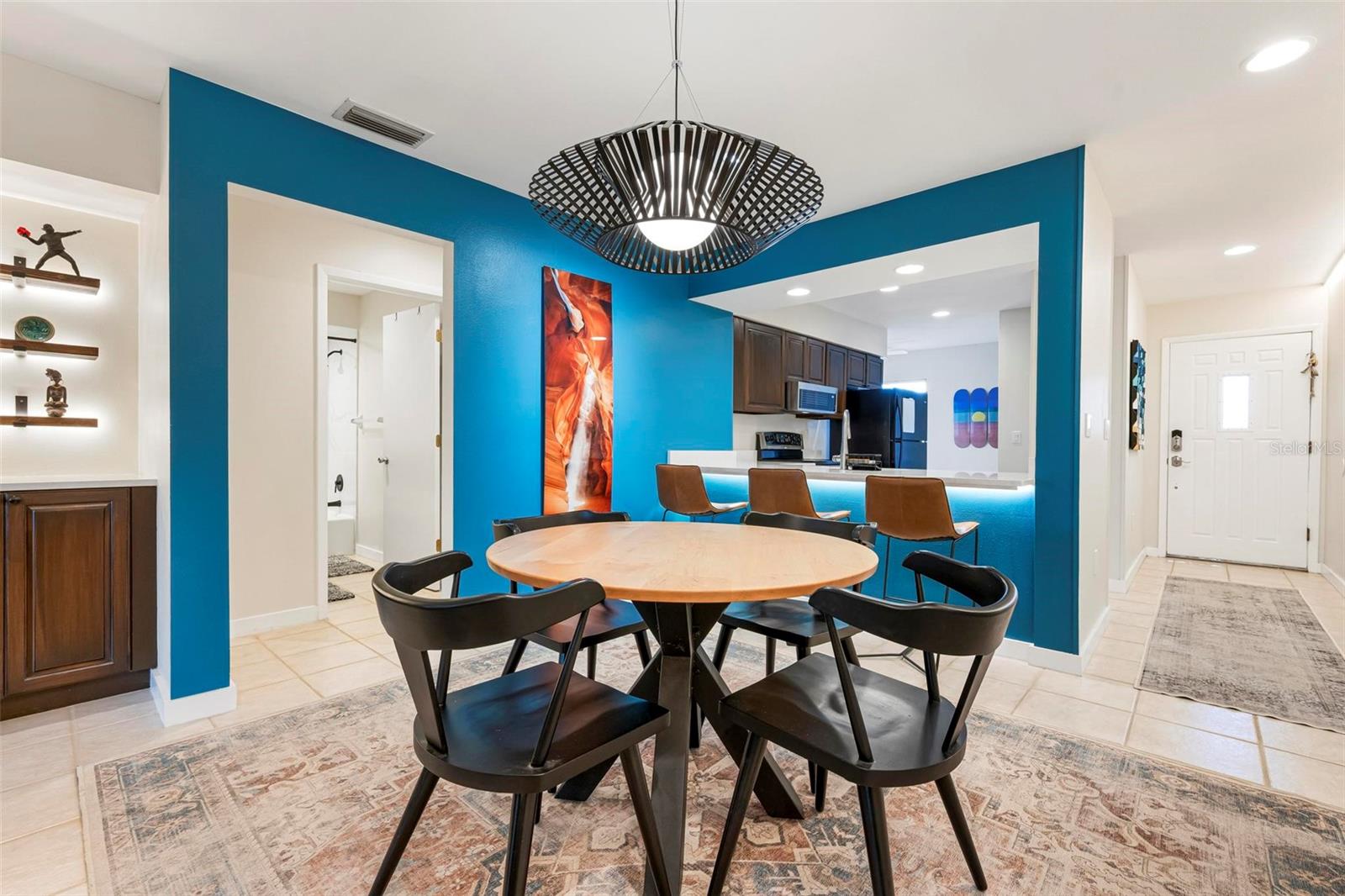 AVISTA OF PALM-AIRE SEC 1 - Residential Lease