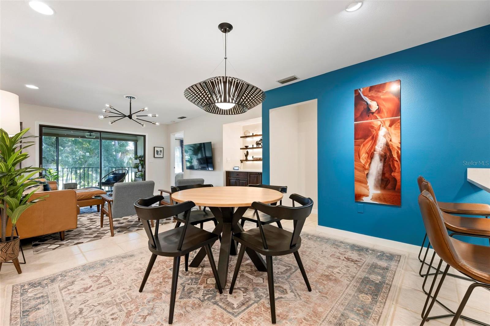 AVISTA OF PALM-AIRE SEC 1 - Residential Lease