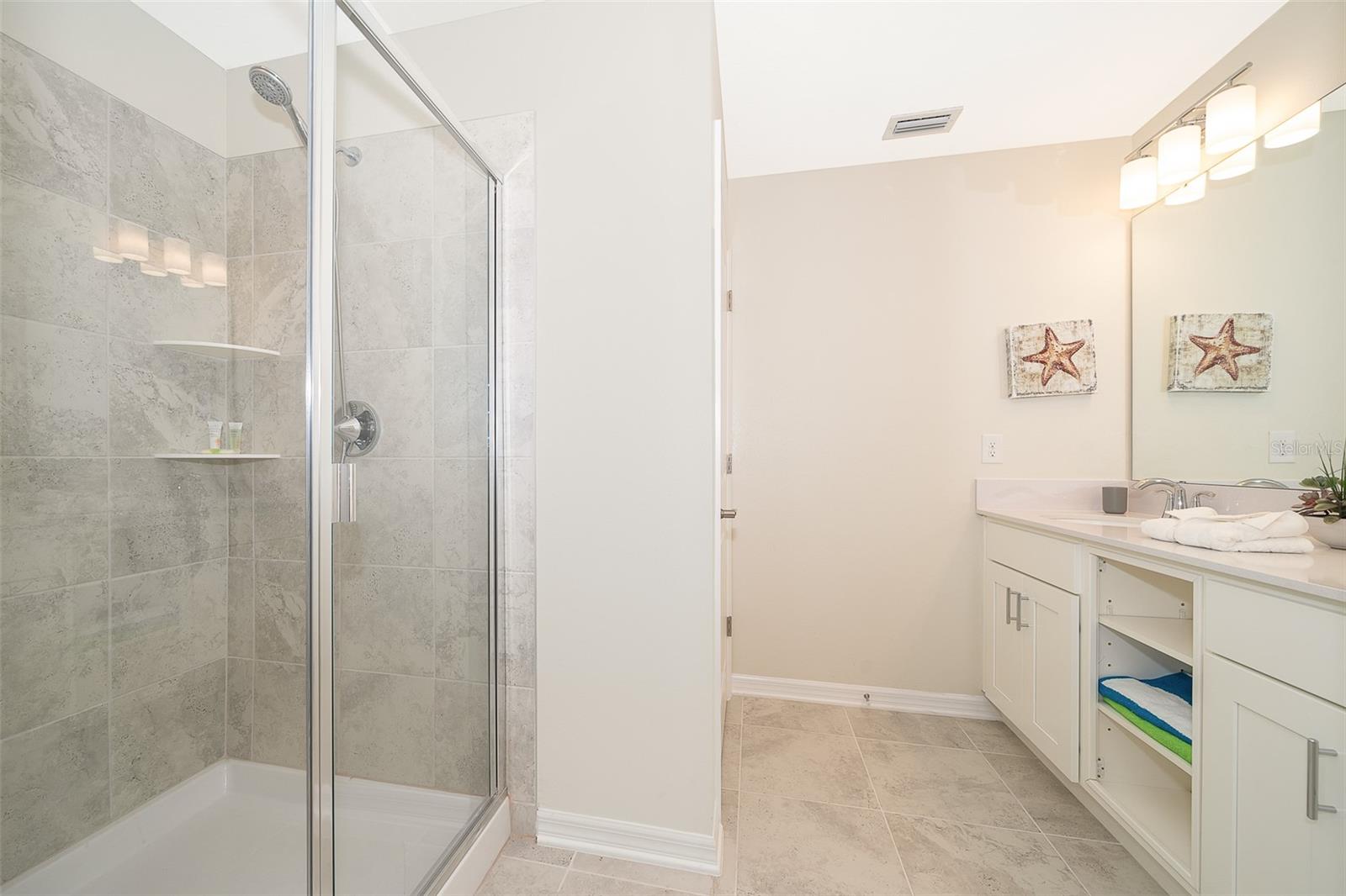 THE TERRACES AT STOREY LAKE CONDO 2 PH 13 - Residential