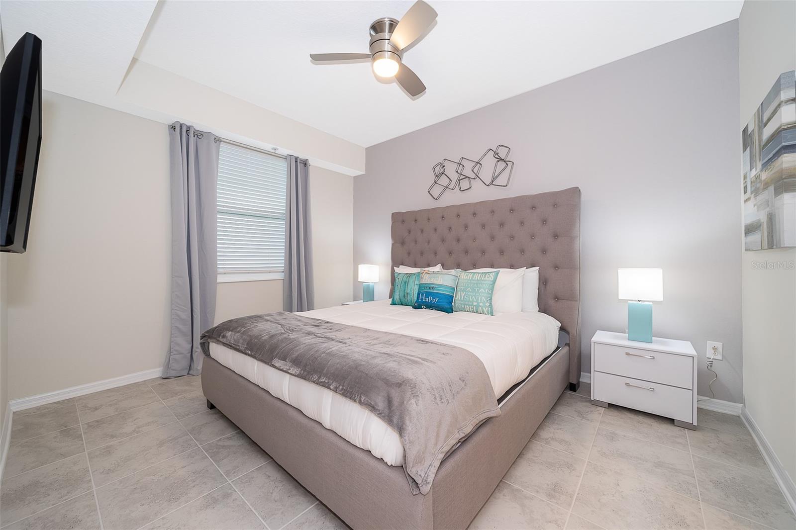 THE TERRACES AT STOREY LAKE CONDO 2 PH 13 - Residential