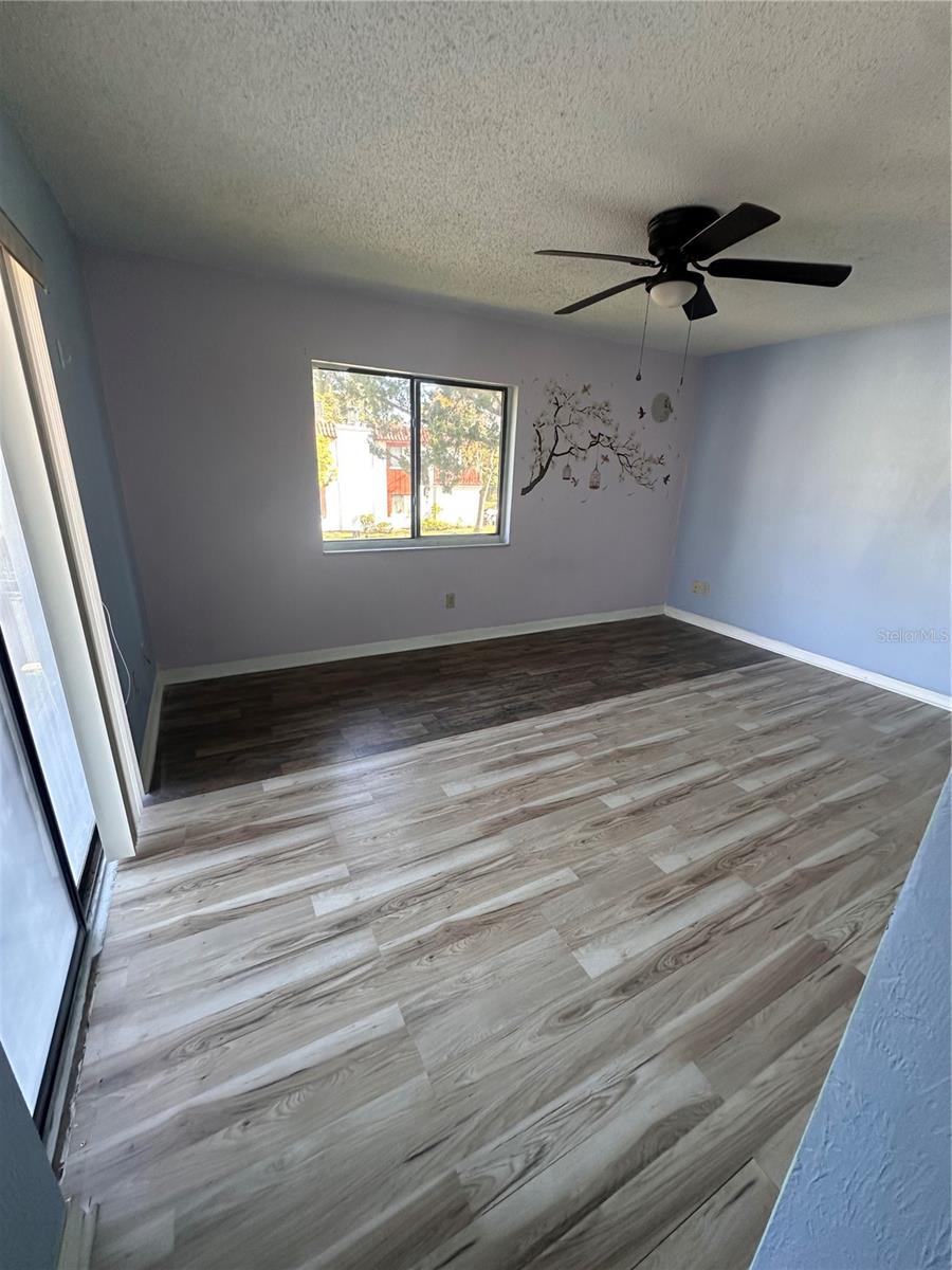 OAK MDW - Residential