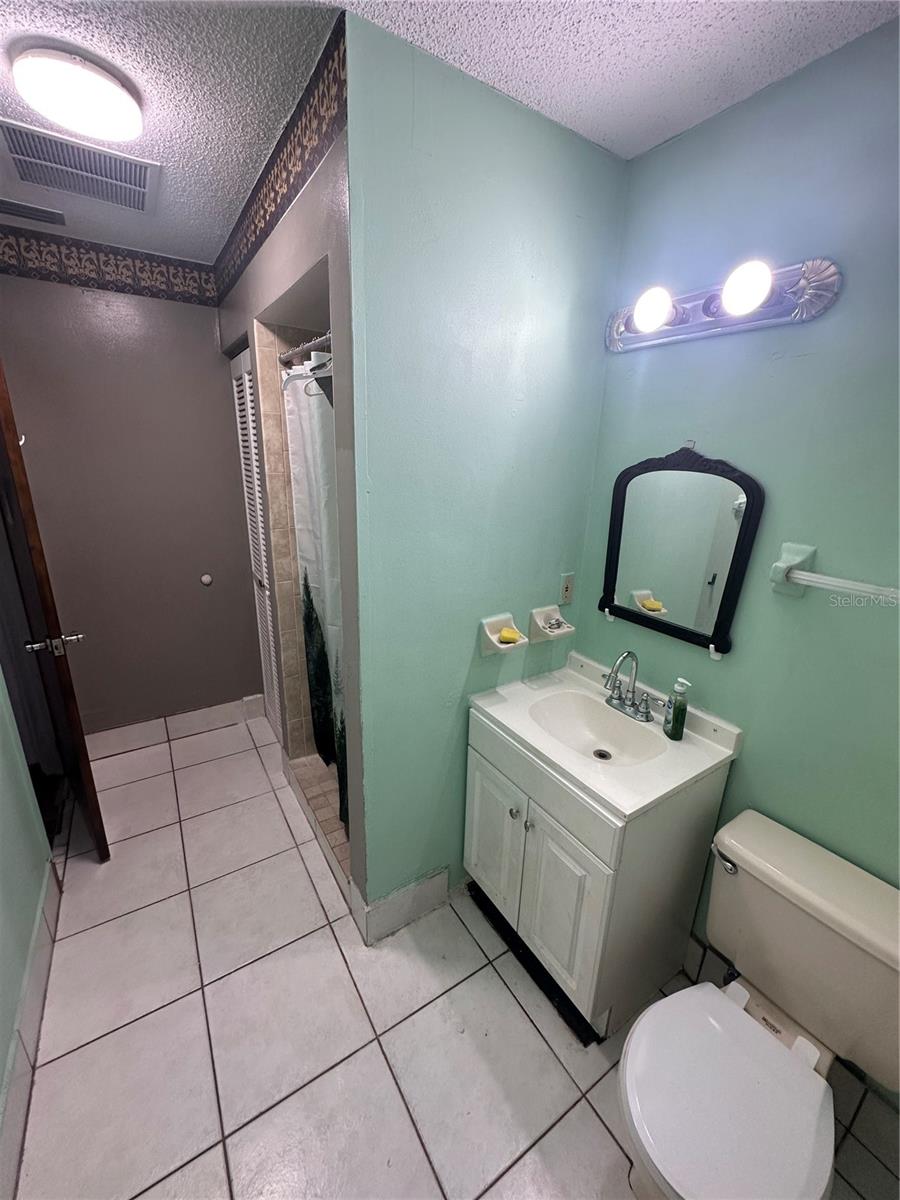 OAK MDW - Residential