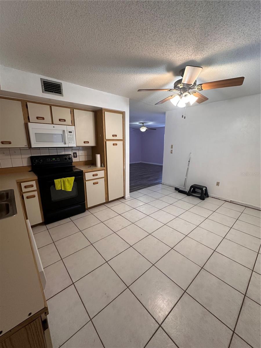 OAK MDW - Residential