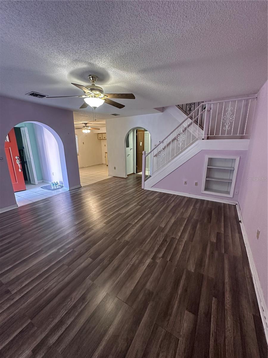 OAK MDW - Residential