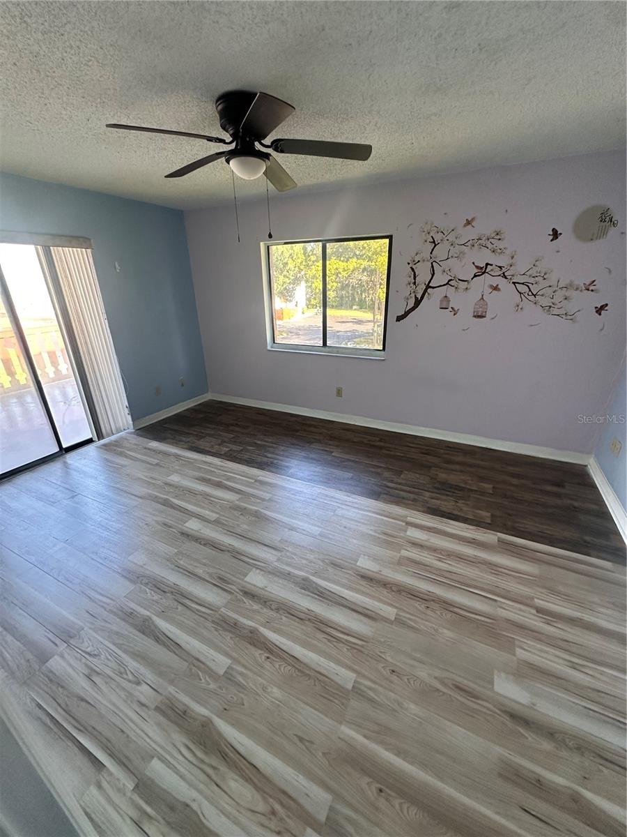 OAK MDW - Residential