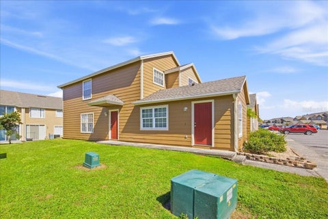 Photo of 207 Australian Way #Main Unit, Davenport, FL 33897 (MLS # O6440570)