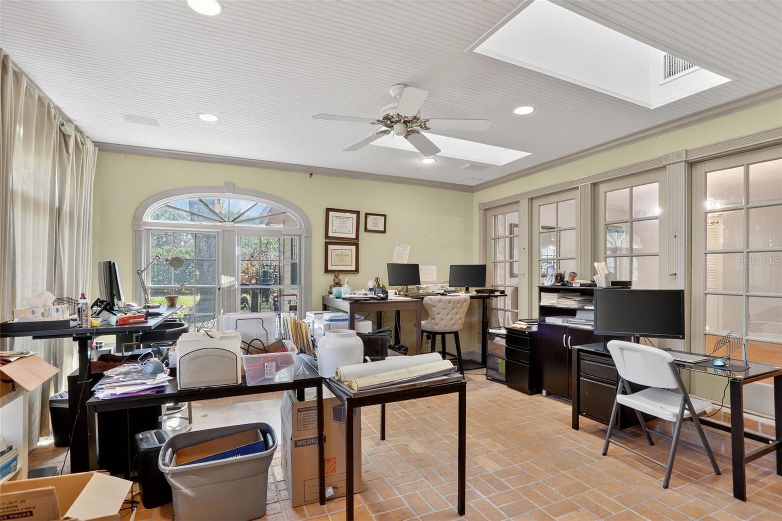 SANLANDO SPGS - Residential