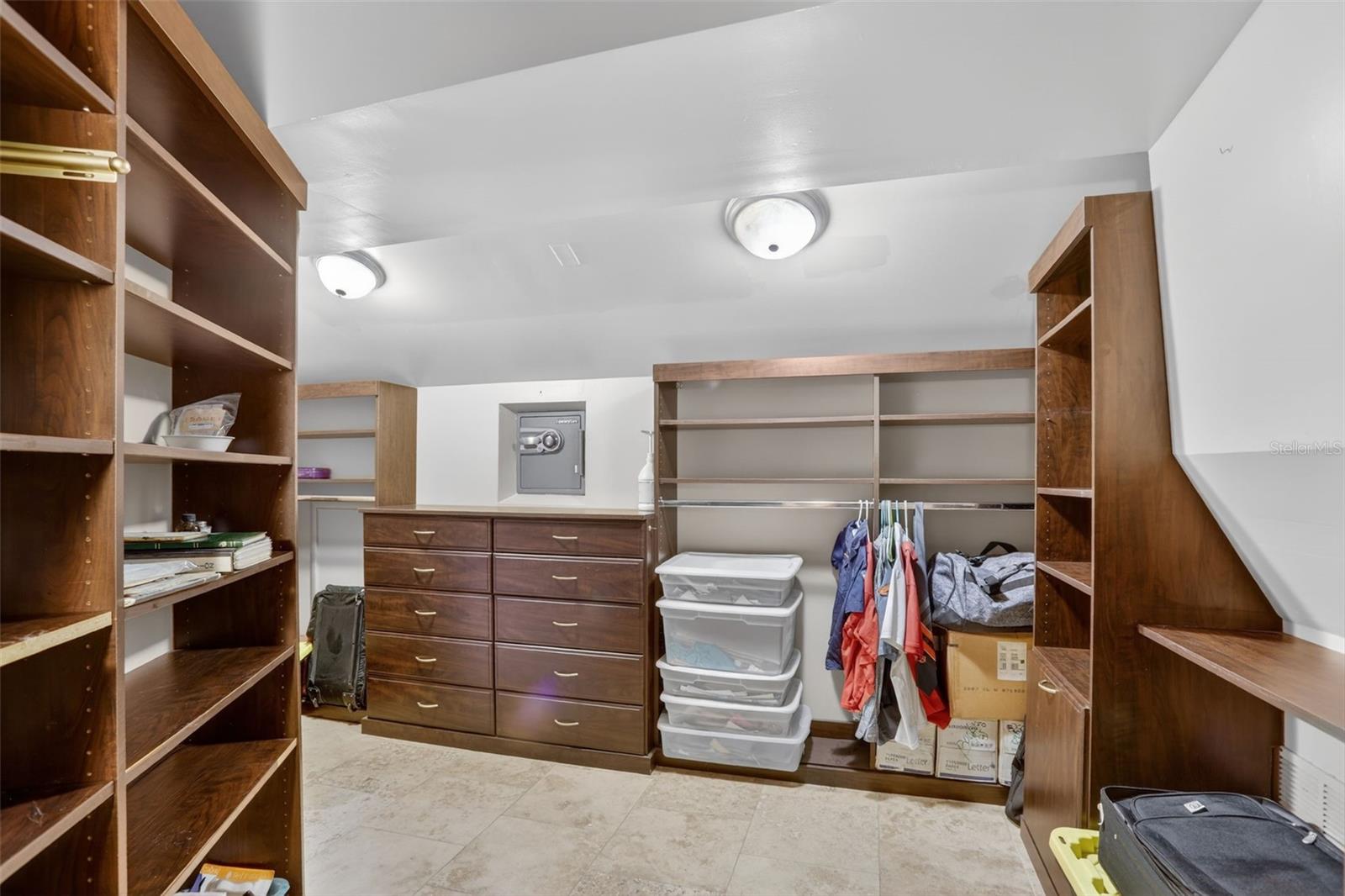 SANLANDO SPGS - Residential