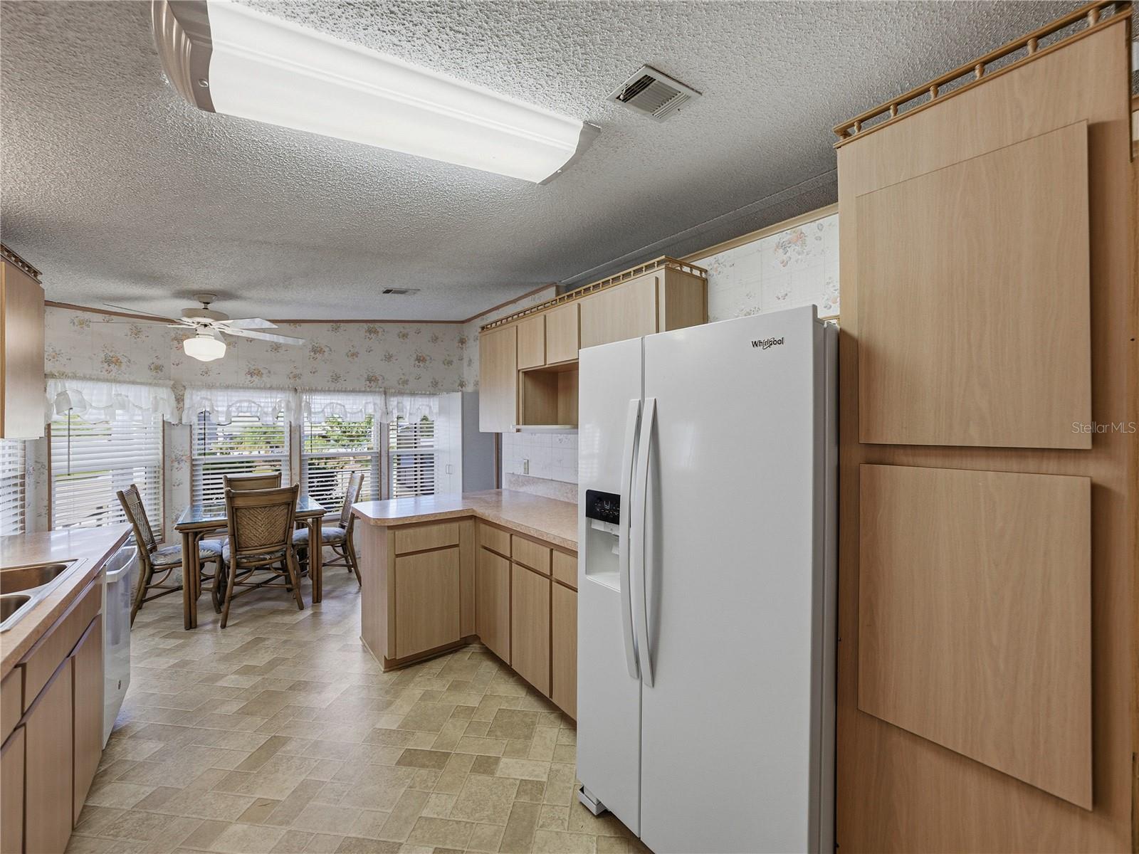 COLONY HILLS COMMUNITY - Residential