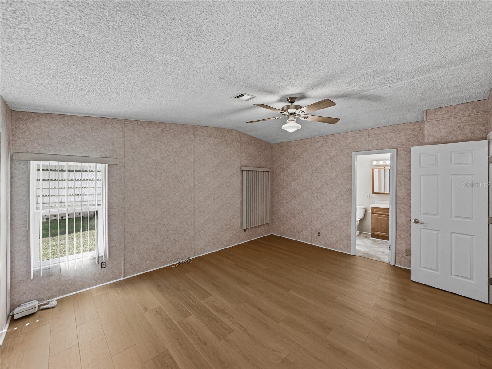 COLONY HILLS COMMUNITY - Residential