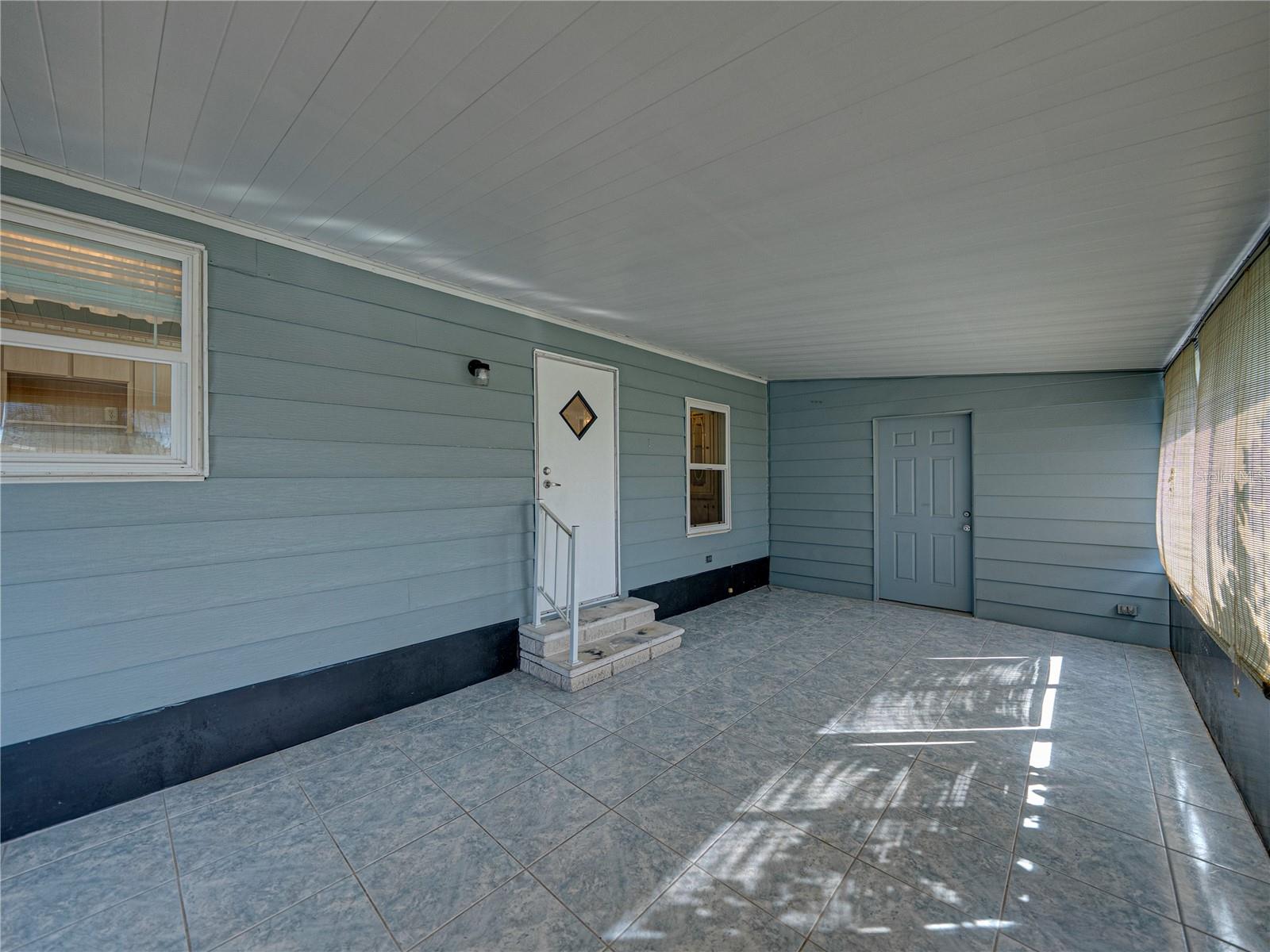 COLONY HILLS COMMUNITY - Residential